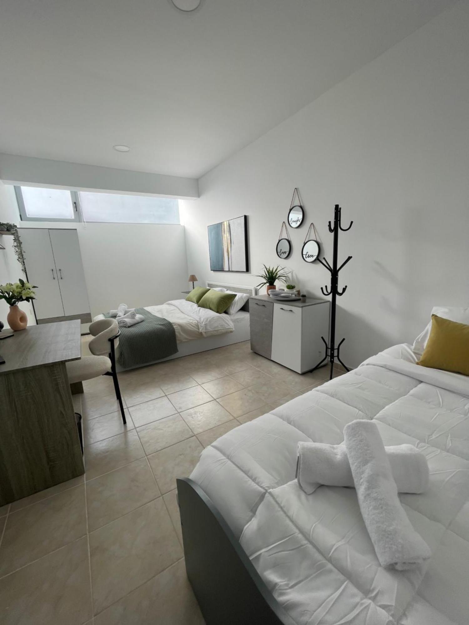Aiolos Chania Center Luxury Apartment Near The Garden Buitenkant foto