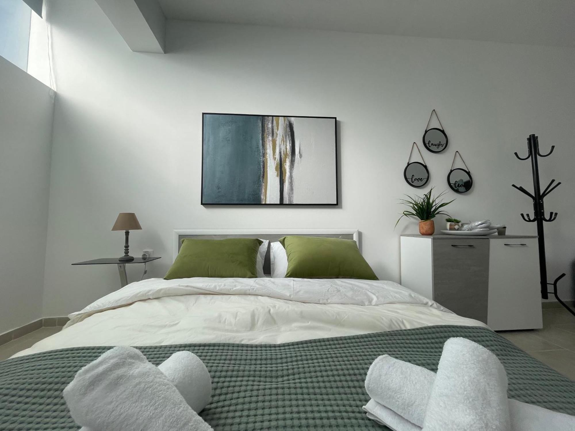 Aiolos Chania Center Luxury Apartment Near The Garden Buitenkant foto