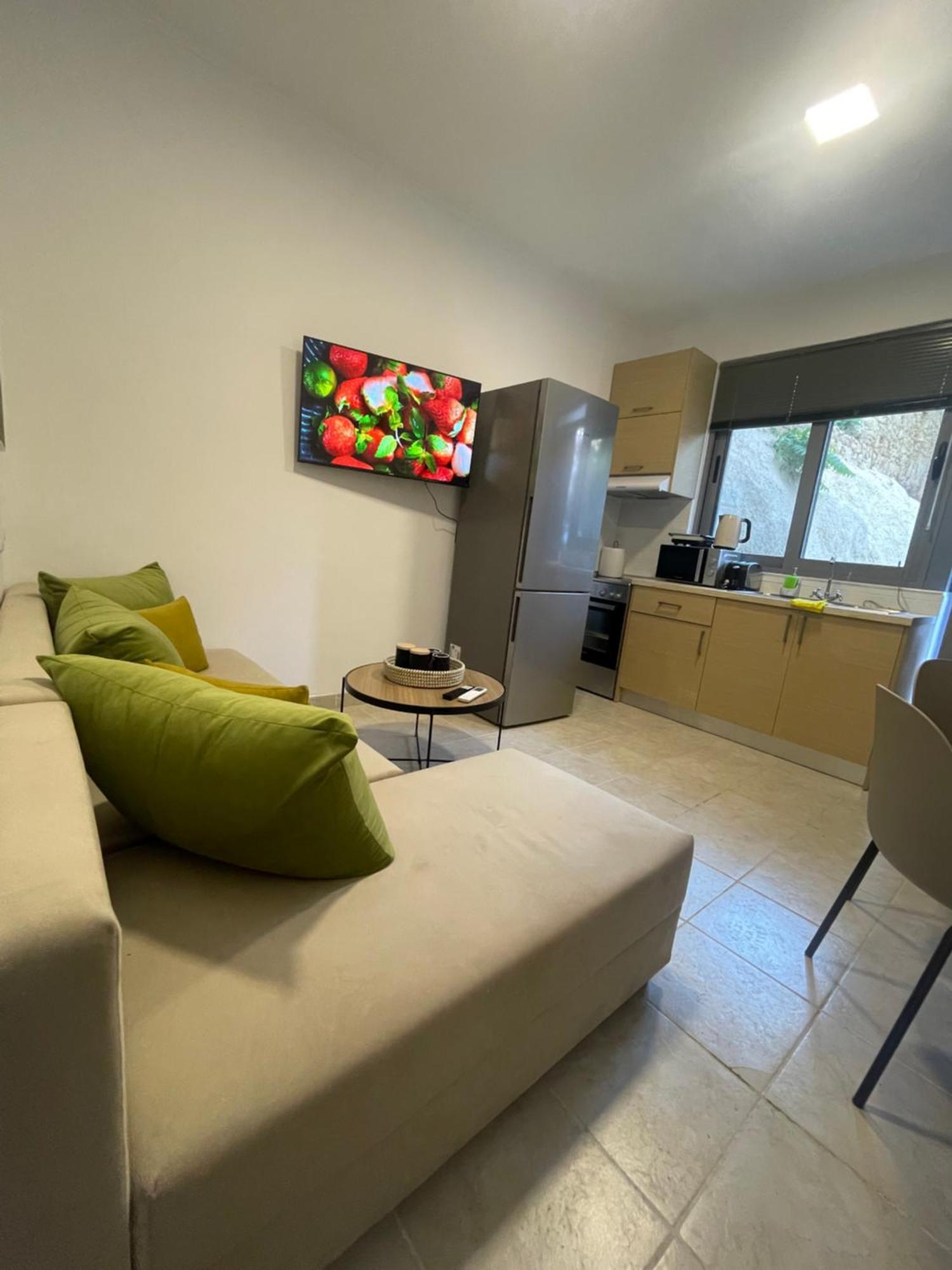 Aiolos Chania Center Luxury Apartment Near The Garden Buitenkant foto